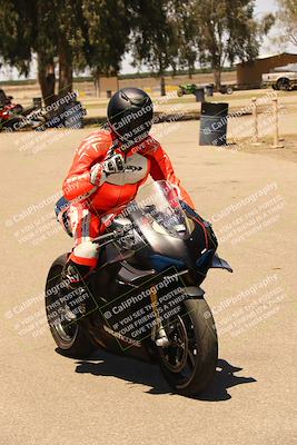media/Jun-15-2025-Lets Ride (Sun) [[cf46f230ea]]/Around the Pits/
